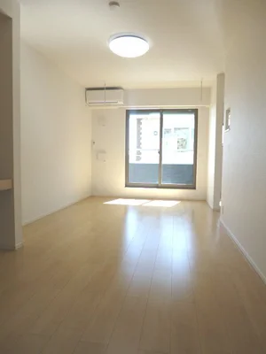 のマンスリーマンション・ウィークリーマンション「サン・ハイム桜Ⅱ 204・洋室(No.1331104)」メイン画像