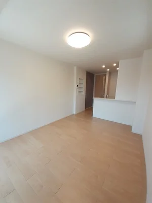 のマンスリーマンション・ウィークリーマンション「プレミネンス 102・洋室(No.1331170)」メイン画像