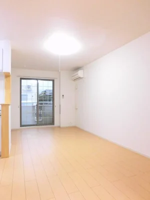 のマンスリーマンション・ウィークリーマンション「プラシード平和　Ｂ 101・洋室(No.1331285)」メイン画像