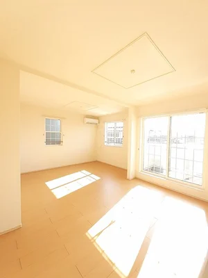 のマンスリーマンション・ウィークリーマンション「アン・ファミーユ 201・洋室(No.1331288)」メイン画像