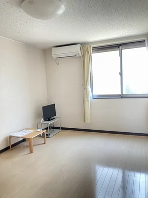 新潟県のマンスリーマンション・ウィークリーマンション「レオネクストＷＥＳＴ　ＳＩＤＥ 201(No.1331350)」メイン画像