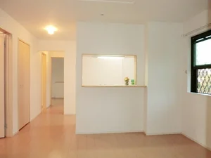 のマンスリーマンション・ウィークリーマンション「バーミィ　ヒル　サイドＢ 102・洋室(No.1331437)」メイン画像