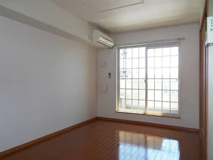 岐阜県のマンスリーマンション・ウィークリーマンション「リバーサイドホヅミⅠ 202・洋室(No.1331460)」メイン画像