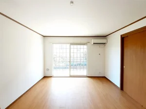 岐阜県のマンスリーマンション・ウィークリーマンション「ポポラーレ・モルティ 101・洋室(No.1331563)」メイン画像