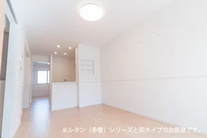 山形県のマンスリーマンション・ウィークリーマンション「シャンブル・ソラソ 104・洋室(No.1332243)」メイン画像