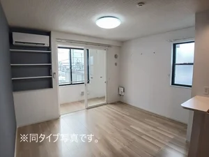 のマンスリーマンション・ウィークリーマンション「ココ　イーネ 103・洋室(No.1332250)」メイン画像