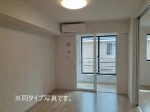 のマンスリーマンション・ウィークリーマンション「ジョリ・ドミールⅡ 202・洋室(No.1332256)」メイン画像