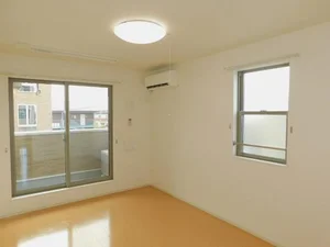 のマンスリーマンション・ウィークリーマンション「ヴィラ・ロイヤルⅠ 205・洋室(No.1332298)」メイン画像