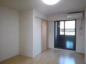 のマンスリーマンション・ウィークリーマンション「Ｂｅｌｌｅ　Ｓｏｌｅｉｌ 105・洋室(No.1332332)」メイン画像