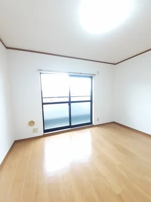 のマンスリーマンション・ウィークリーマンション「Ｓｕｇａｒ　Ｔｏｗｎ 203・洋室(No.1332369)」メイン画像