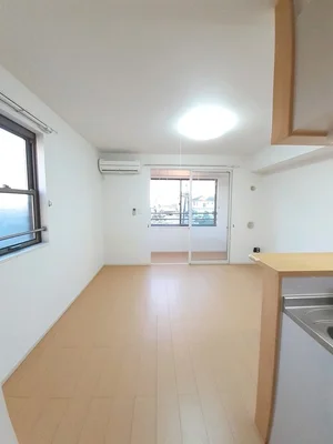 新潟県のマンスリーマンション・ウィークリーマンション「パレウエスト 201・洋室(No.1332416)」メイン画像