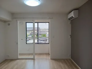 福井市下馬（福井県）のマンスリーマンション・ウィークリーマンション「コンフォール・アイリス 203・洋室(No.1332440)」メイン画像