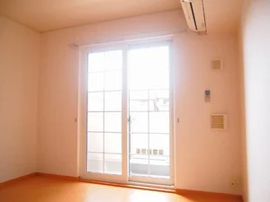 のマンスリーマンション・ウィークリーマンション「レジデンスＨ．Ｍ 102・洋室(No.1332452)」メイン画像