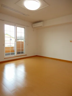 のマンスリーマンション・ウィークリーマンション「バーミィ　Ｆ 202・洋室(No.1332453)」メイン画像