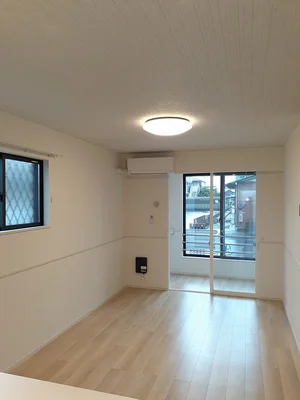 のマンスリーマンション・ウィークリーマンション「ハレ　ルアナ　Ⅰ 102・洋室(No.1332488)」メイン画像