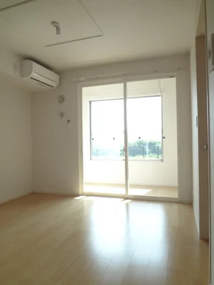 のマンスリーマンション・ウィークリーマンション「ＳｕｎｓｅｔＨｏｕｓｅ　さくら 102・洋室(No.1332662)」メイン画像