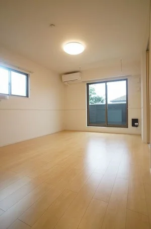 のマンスリーマンション・ウィークリーマンション「ノウム　スペース　ピルムⅢ 203・洋室(No.1332686)」メイン画像