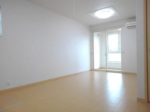 山形県のマンスリーマンション・ウィークリーマンション「カーサ・セレーノⅡ 103・洋室(No.1332702)」メイン画像