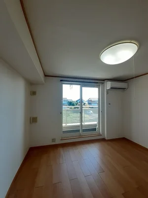 上道駅（鳥取県）のマンスリーマンション・ウィークリーマンション「デフィ・チョーＡ 202・洋室(No.1332725)」メイン画像