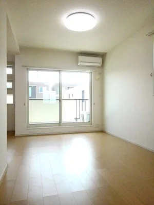 のマンスリーマンション・ウィークリーマンション「リバー・イーストⅠ 201・洋室(No.1332747)」メイン画像