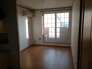 のマンスリーマンション・ウィークリーマンション「メルヴェーユⅢ 201・洋室(No.1332894)」メイン画像