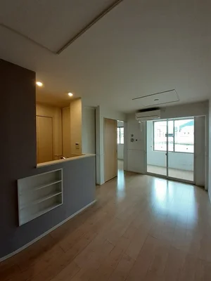 香川県のマンスリーマンション・ウィークリーマンション「カーサ　ベルデＡ 102・洋室(No.1332997)」メイン画像