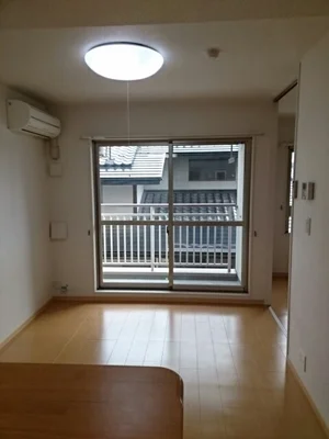 のマンスリーマンション・ウィークリーマンション「サンハウス志家 203・洋室(No.1333141)」メイン画像