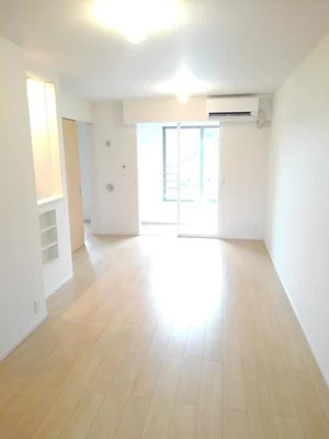 のマンスリーマンション・ウィークリーマンション「フォレスト　アベニュー 203・洋室(No.1333150)」メイン画像