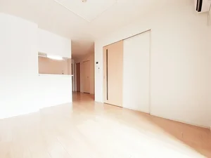 のマンスリーマンション・ウィークリーマンション「エンペラーⅡ 102・洋室(No.1333166)」メイン画像