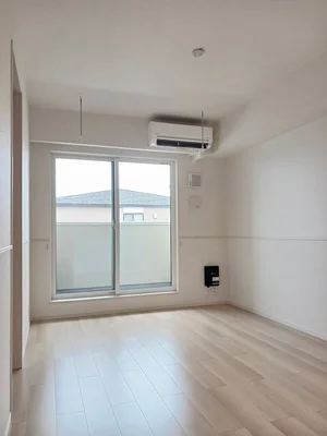 のマンスリーマンション・ウィークリーマンション「カーサ・フロール 203・洋室(No.1333309)」メイン画像