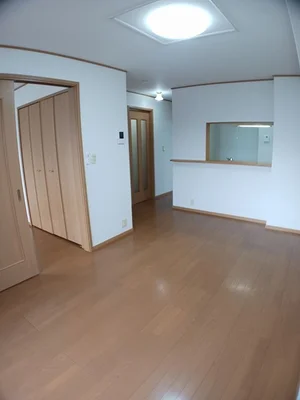 のマンスリーマンション・ウィークリーマンション「ストラーレ　牛川 202・洋室(No.1333337)」メイン画像