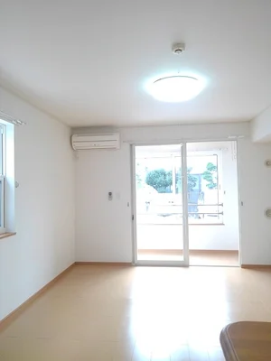 のマンスリーマンション・ウィークリーマンション「クロンドールⅡ 101・洋室(No.1333353)」メイン画像