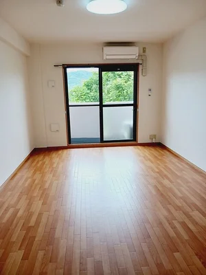 のマンスリーマンション・ウィークリーマンション「フォレストビュー 203・洋室(No.1333387)」メイン画像