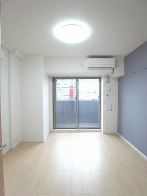 立命館大学びわこ・くさつキャンパス周辺のマンスリーマンション・ウィークリーマンション「ＡＺｒｅｓｉｄｅｎｃｅ草津本陣 203・洋室(No.1333412)」メイン画像