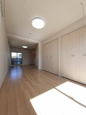 のマンスリーマンション・ウィークリーマンション「バンブー　ハン 302・洋室(No.1333416)」メイン画像
