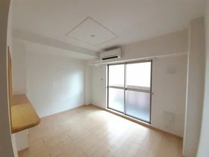 のマンスリーマンション・ウィークリーマンション「カーサレイメイ　Ａ棟 203・洋室(No.1333435)」メイン画像