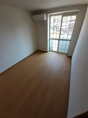 のマンスリーマンション・ウィークリーマンション「メゾン　シャトル 103・洋室(No.1333493)」メイン画像