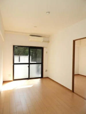 安芸郡熊野町のマンスリーマンション・ウィークリーマンション「アーバインコート 104・洋室(No.1333578)」メイン画像