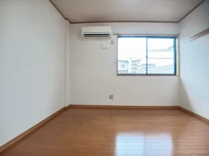 のマンスリーマンション・ウィークリーマンション「ベルカーサ日吉台 202・洋室(No.1333588)」メイン画像