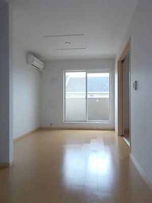 のマンスリーマンション・ウィークリーマンション「Ｇｒｅｅｎ・Ｇｒａｓｓ　Ⅲ 202・洋室(No.1333625)」メイン画像