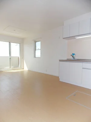 のマンスリーマンション・ウィークリーマンション「カームリーＨｉｌｌ　Ⅰ 101・洋室(No.1333704)」メイン画像