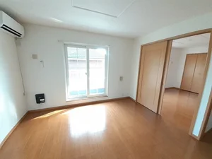 稲敷郡阿見町のマンスリーマンション・ウィークリーマンション「さくらヒルズ霞台　弐番館 201・洋室(No.1333749)」メイン画像