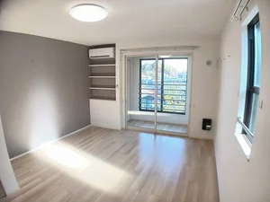 のマンスリーマンション・ウィークリーマンション「プレミアコート　上高津 206・洋室(No.1333757)」メイン画像