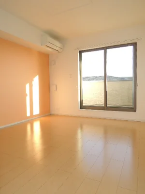 静岡県のマンスリーマンション・ウィークリーマンション「プリムローズ・ガーデン　Ｂ 203・洋室(No.1333793)」メイン画像