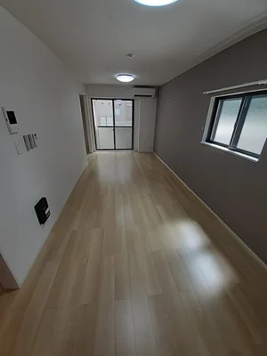 のマンスリーマンション・ウィークリーマンション「グレイス鹿浜 104・洋室(No.1333808)」メイン画像