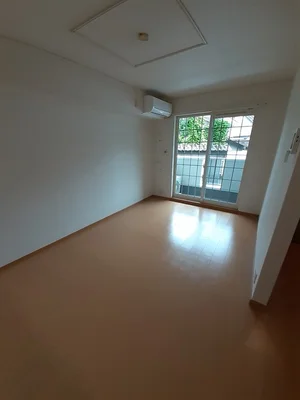 のマンスリーマンション・ウィークリーマンション「オベルジュ　鶴 102・洋室(No.1333819)」メイン画像