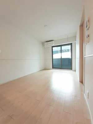 長滝駅（大阪府）のマンスリーマンション・ウィークリーマンション「モデルヌ　ユイット 102・洋室(No.1333840)」メイン画像