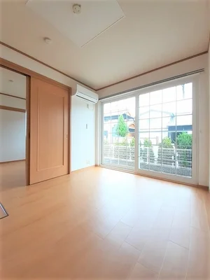 香川県のマンスリーマンション・ウィークリーマンション「ヴィラ　エンゼルＣ 102・洋室(No.1333853)」メイン画像