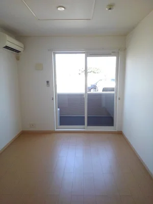 香川県のマンスリーマンション・ウィークリーマンション「シュティル　ピアッツァ・Ｋ 104・洋室(No.1333854)」メイン画像