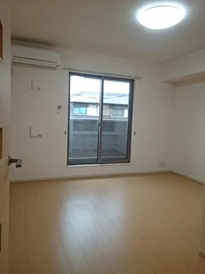 香川県のマンスリーマンション・ウィークリーマンション「エルディム天野Ⅱ 202・洋室(No.1333861)」メイン画像